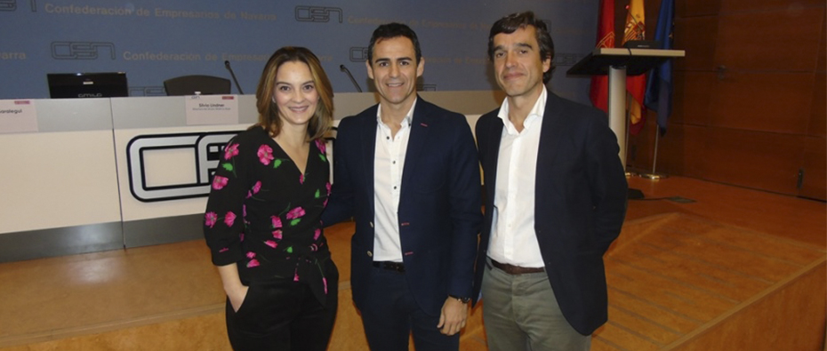 HOY VUELTA A LA OFICINA