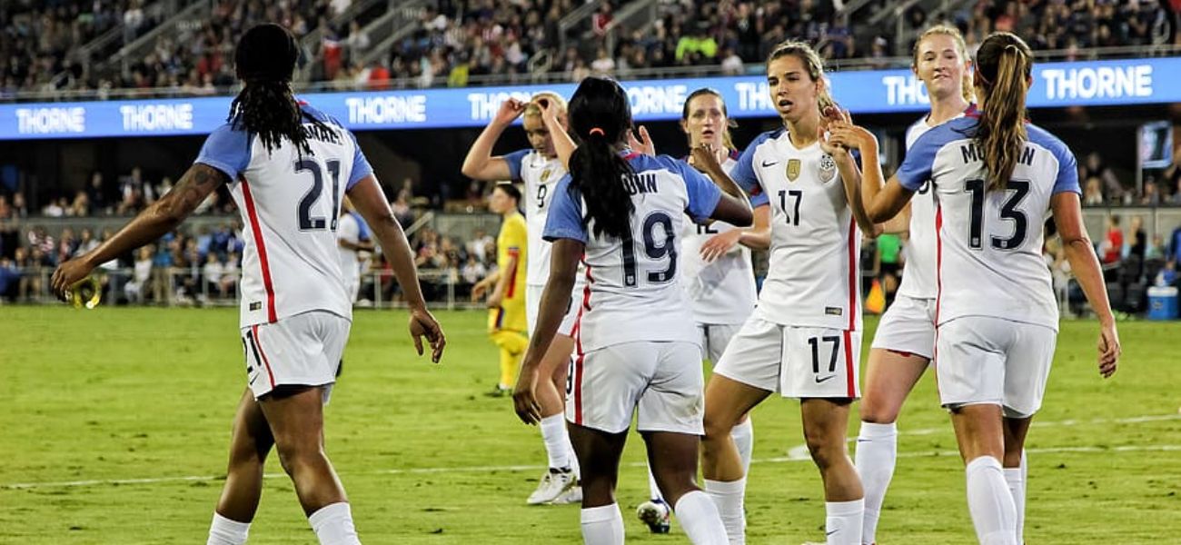 ¿ES RENTABLE EL FÚTBOL FEMENINO?